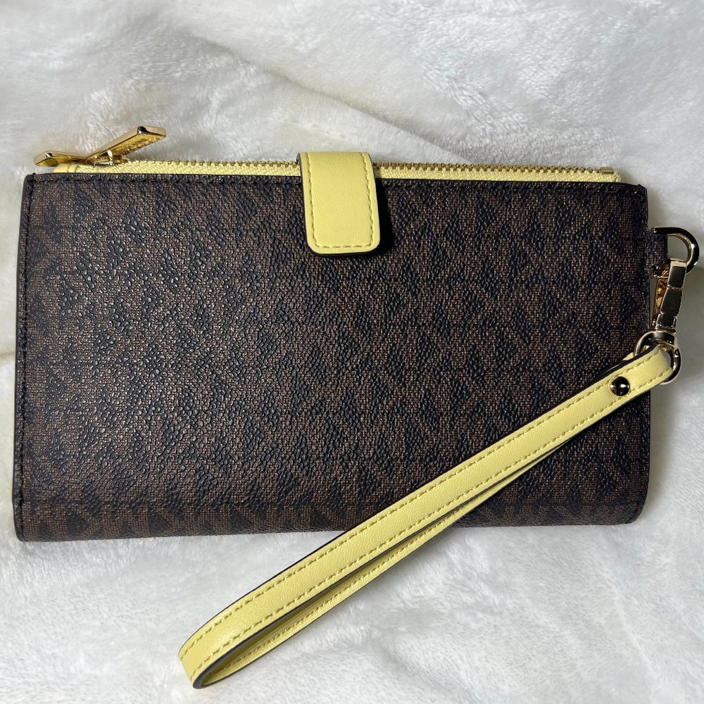 Michael Kors Double Zip Wallet Wristlet.